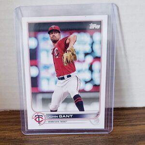 2022 Topps Series 1 John Gant 235/300 Advanced Stats Minnesota Twins